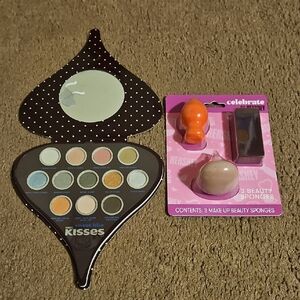 Hershey's Kisses Eyeshadow Palette and Beauty Sponges Set